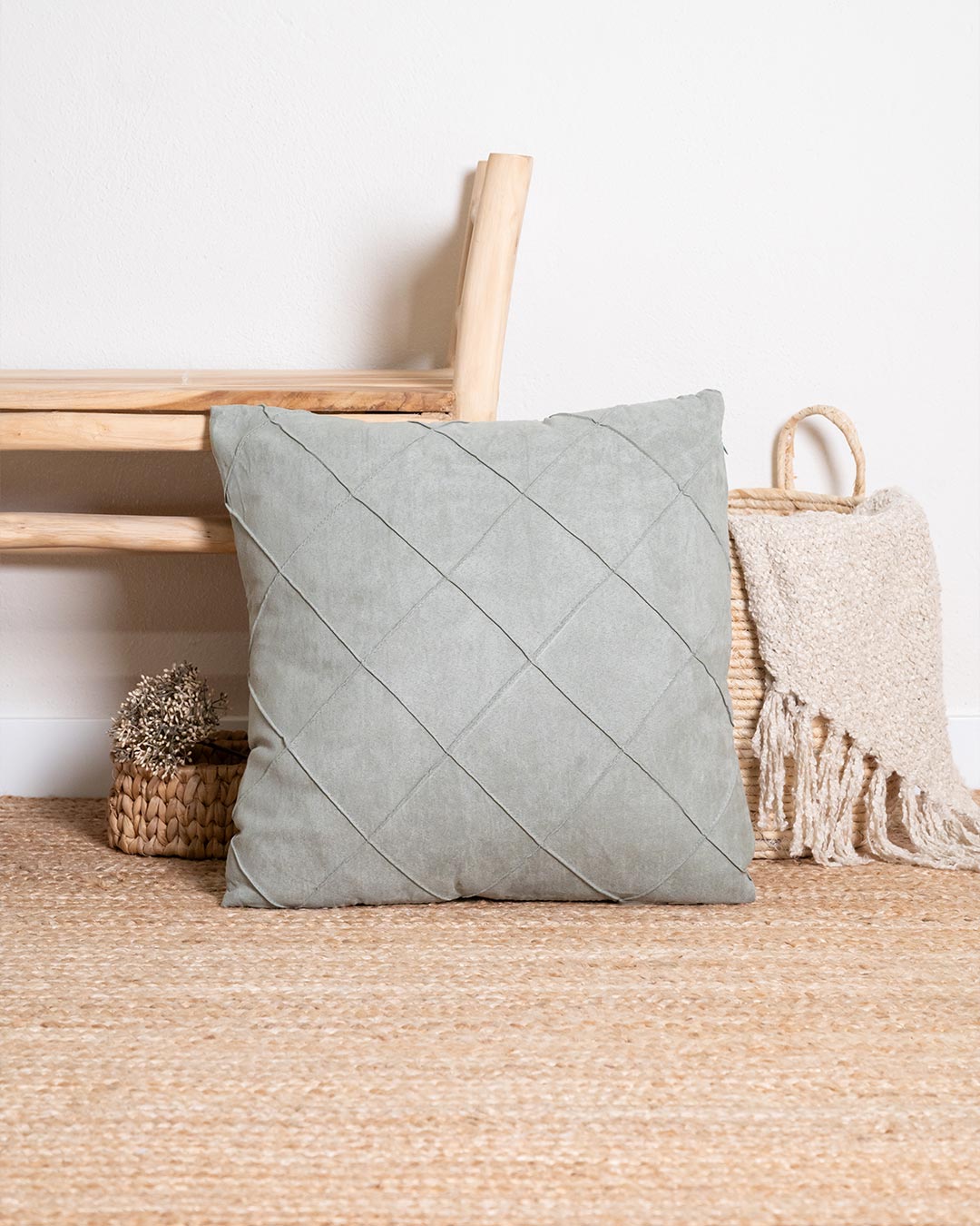 Novo Rombo Cushion Dry Green Suede