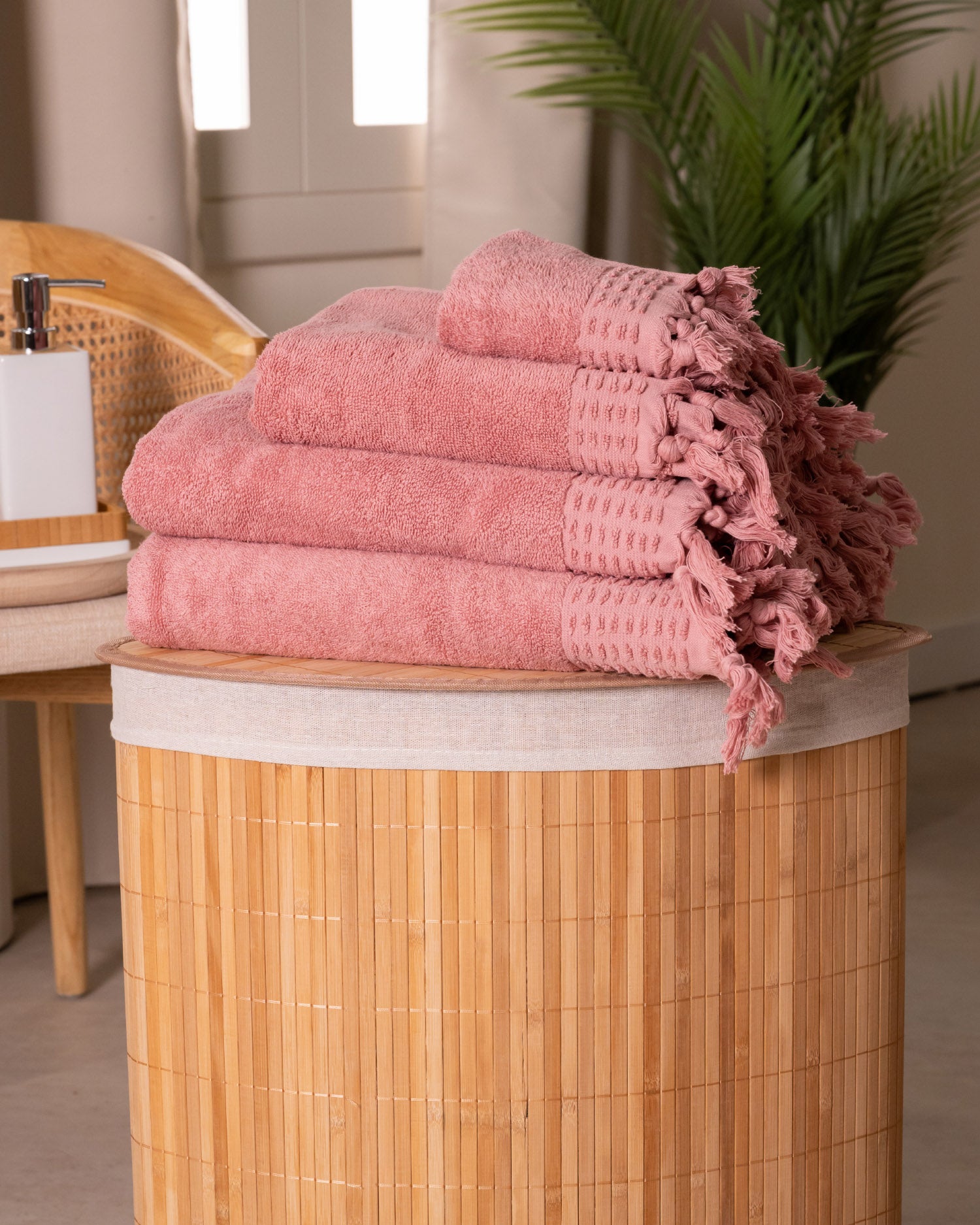 Toalla Flecos Lisa 550g Rosa Keike