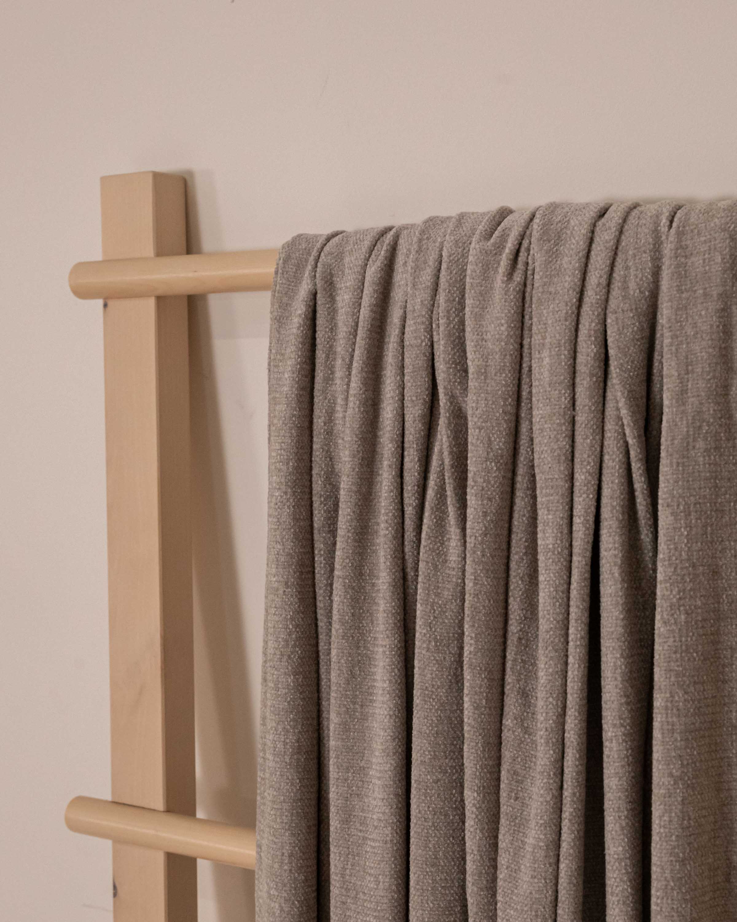 Plaid Nudos Liso Gris Claro