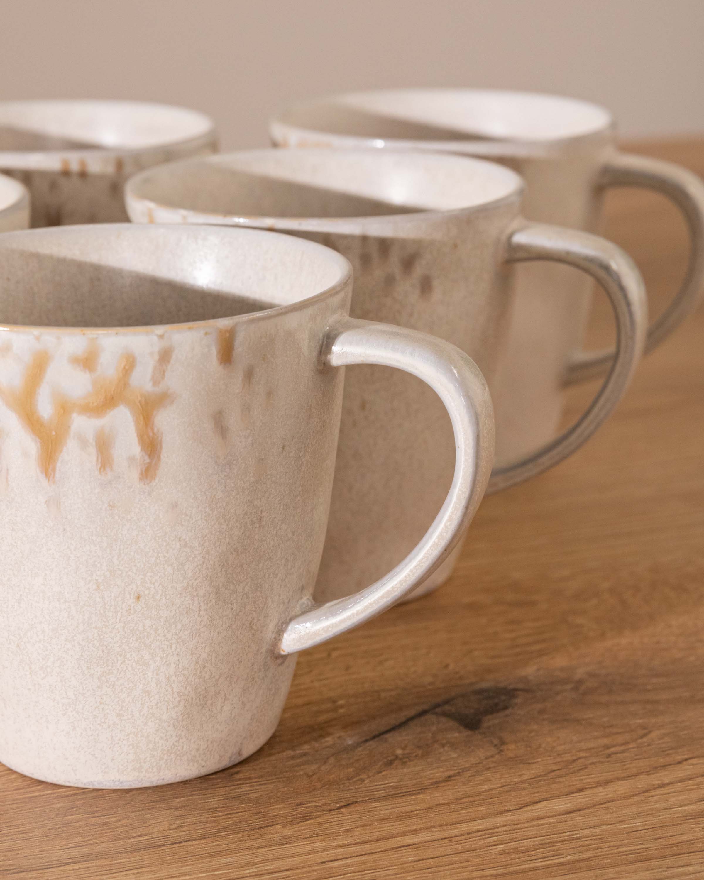 Taza Clauvelia Envejecido