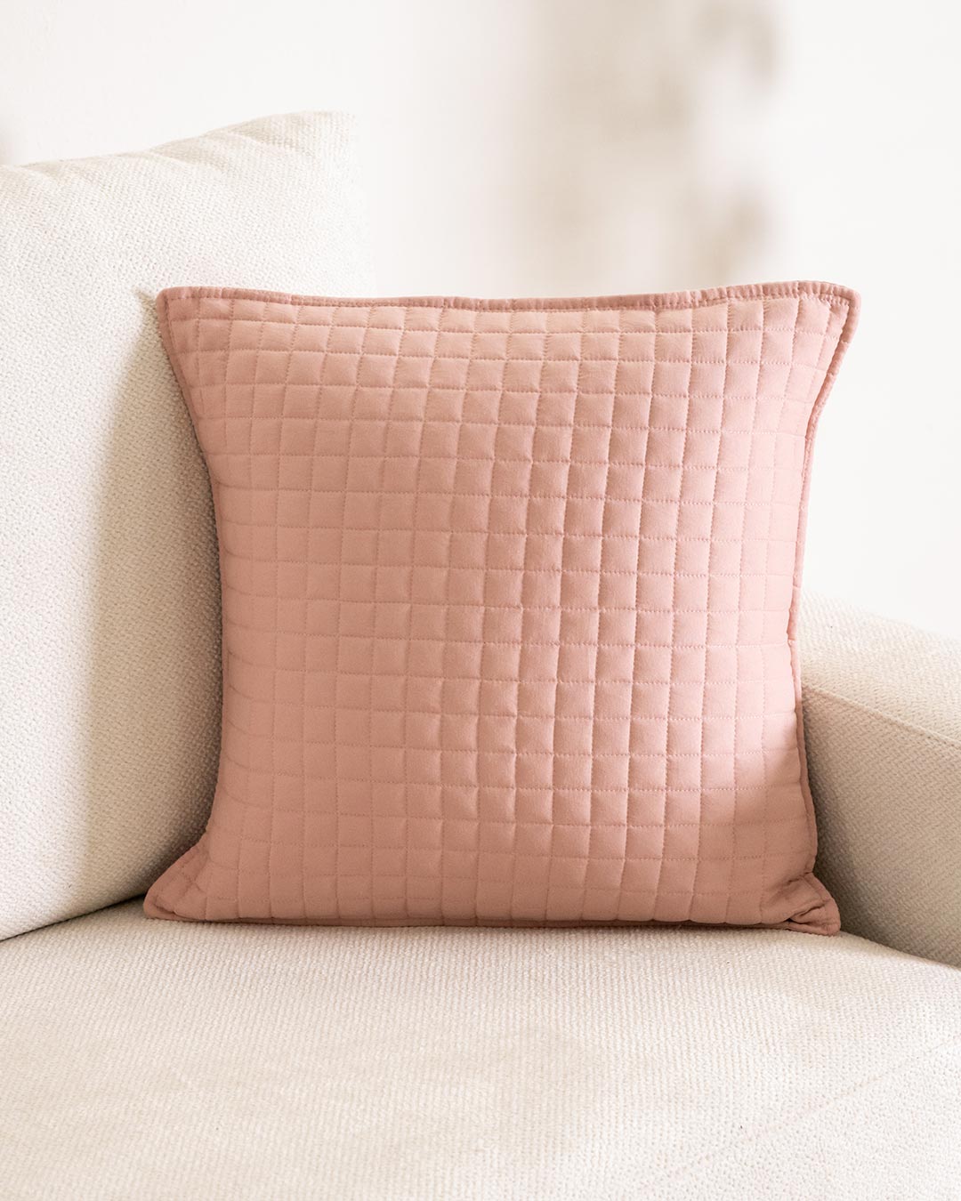 Cojín Cuadrito Liso Rosa Keike
