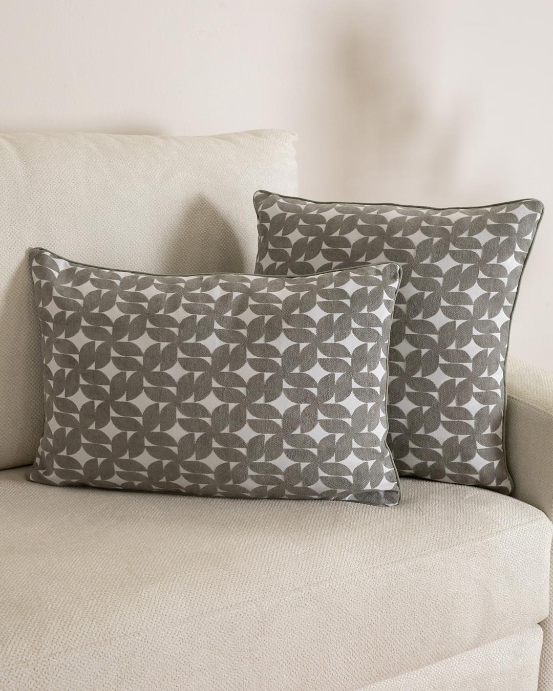 Almofada Jacquard Chenille Keira Verde Seco