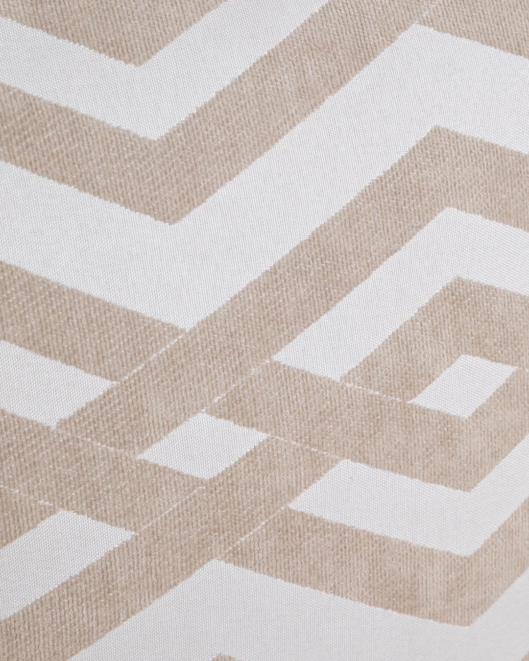 Almofada Nela Topo Chenille Jacquard