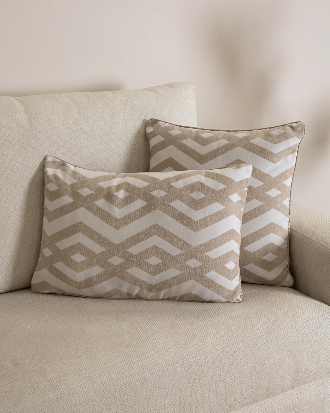 Almofada Nela Topo Chenille Jacquard
