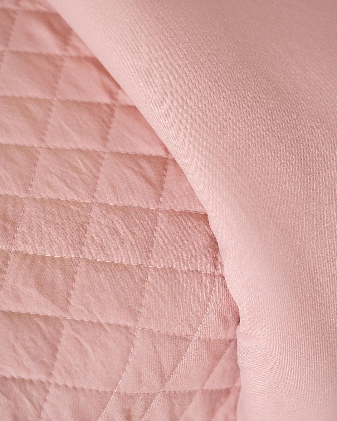 Colcha Multiestación Rellenable Flecos Rosa Keike