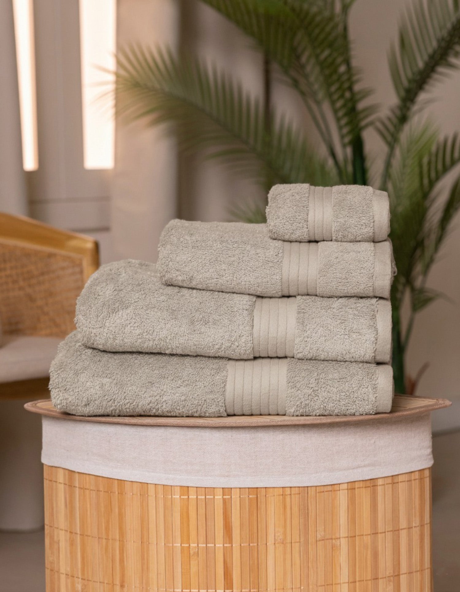 Toalla 700g Home Gris Claro