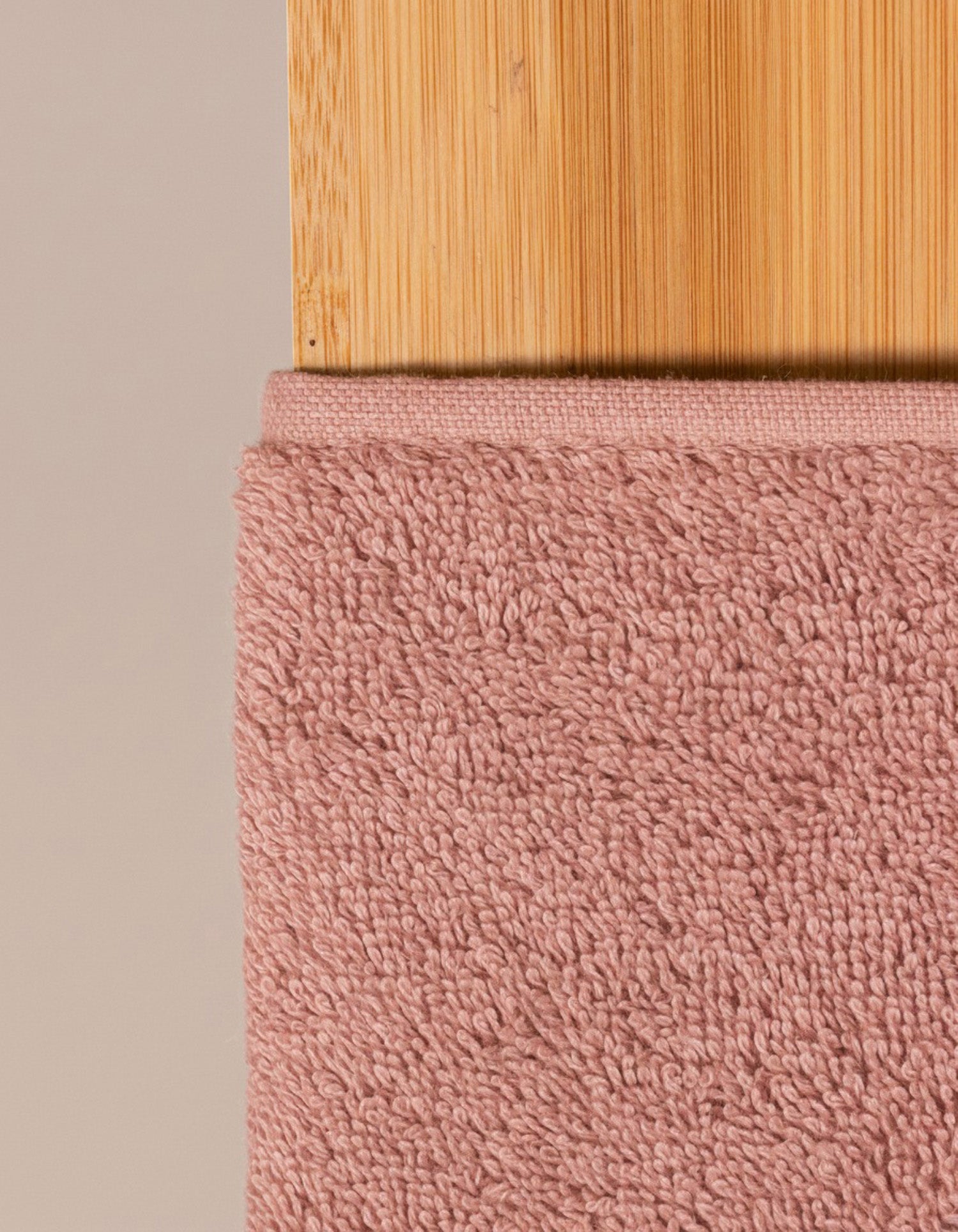 Toalla 700g Home Rosette
